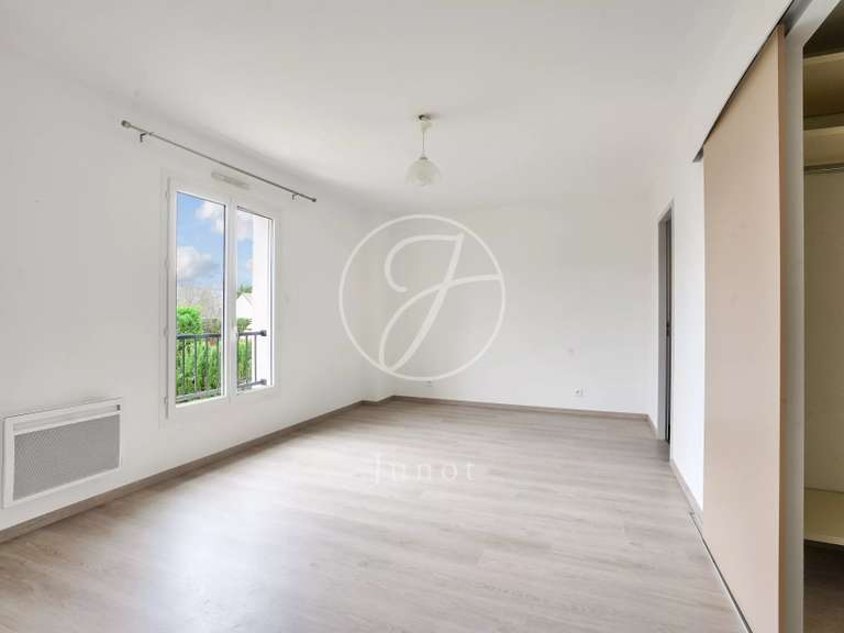 Maison Croissy-sur-Seine - 5 chambres - 305m²