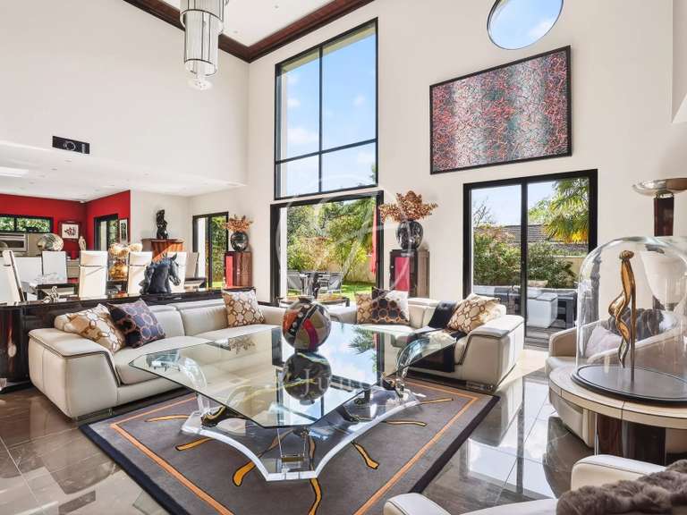 Maison Croissy-sur-Seine - 4 chambres - 401m²