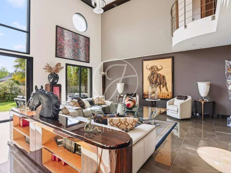 Maison Croissy-sur-Seine - 4 chambres - 401m²