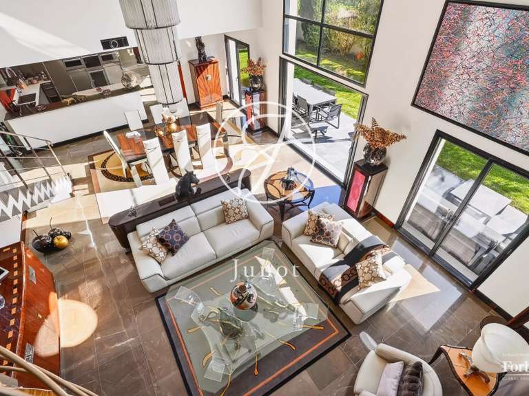 Maison Croissy-sur-Seine - 4 chambres - 401m²