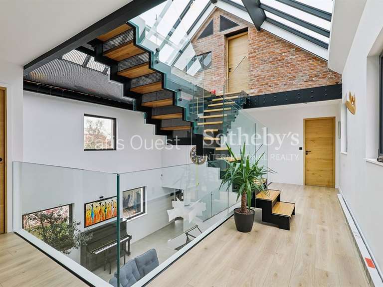 Maison Croissy-sur-Seine - 5 chambres - 297m²