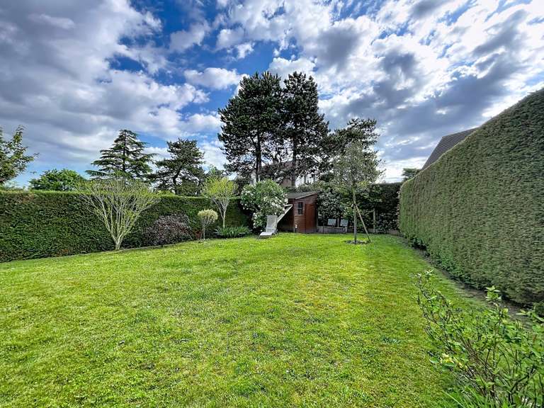 Maison Croissy-sur-Seine - 4 chambres - 140m²