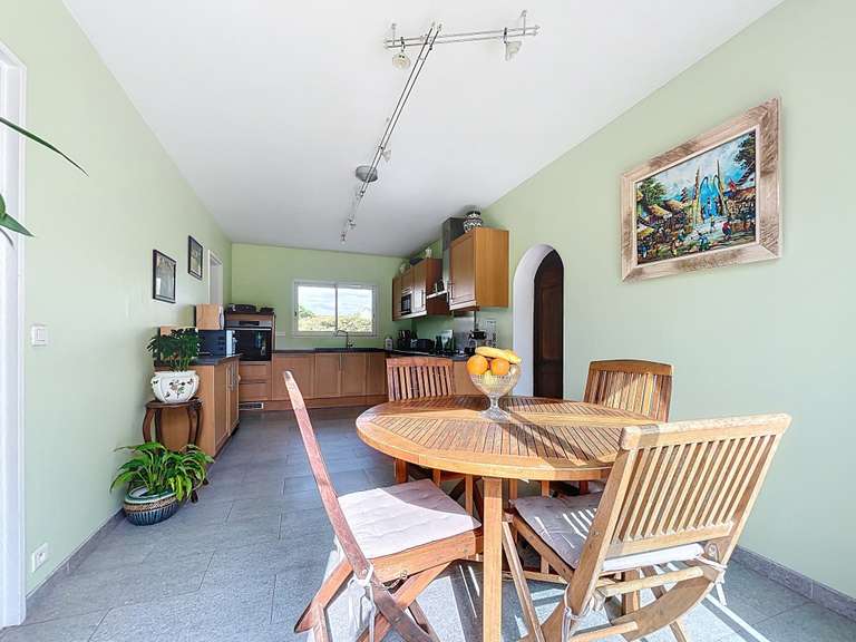 Maison Croissy-sur-Seine - 4 chambres - 140m²