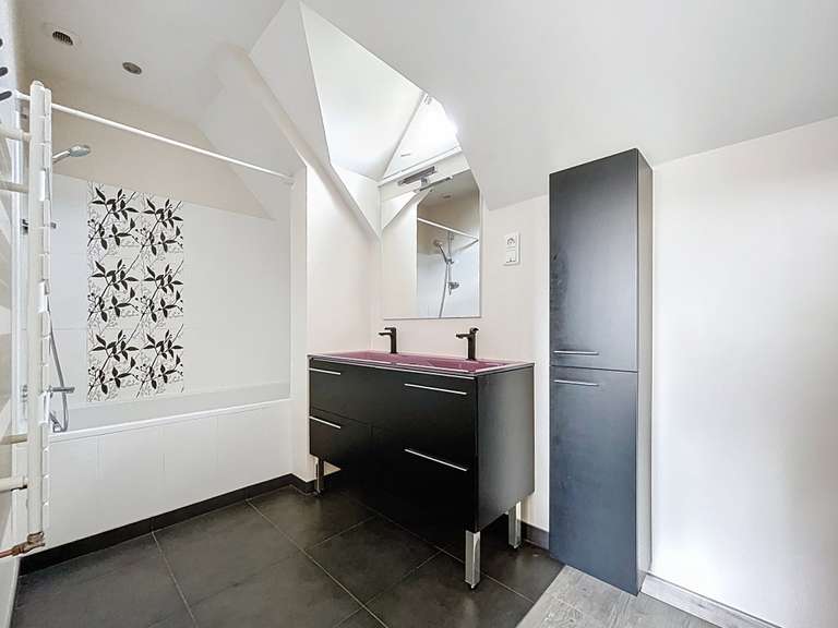 Maison Croissy-sur-Seine - 4 chambres - 140m²