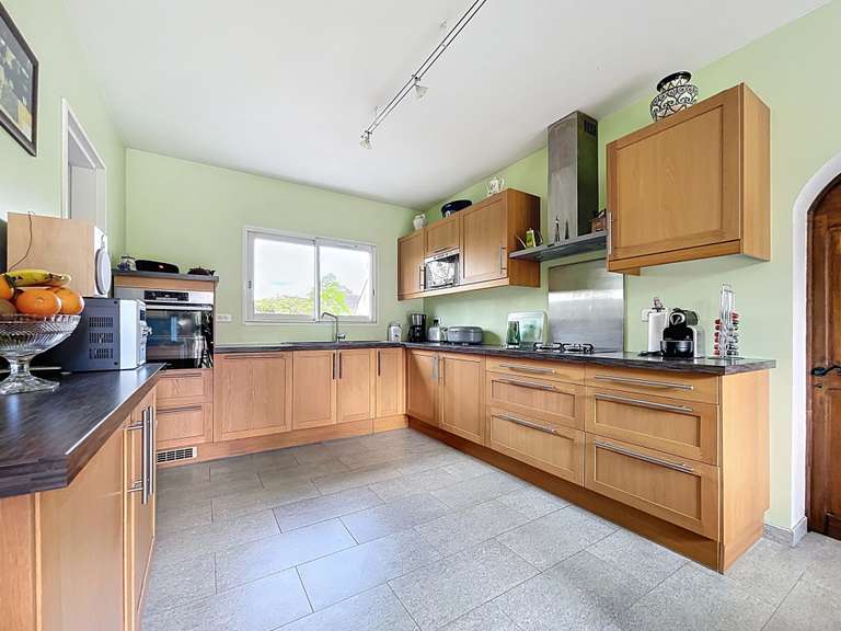 Maison Croissy-sur-Seine - 4 chambres - 140m²