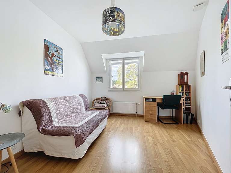 Maison Croissy-sur-Seine - 4 chambres - 140m²