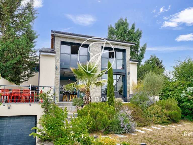 Maison Croissy-sur-Seine - 4 chambres - 207m²