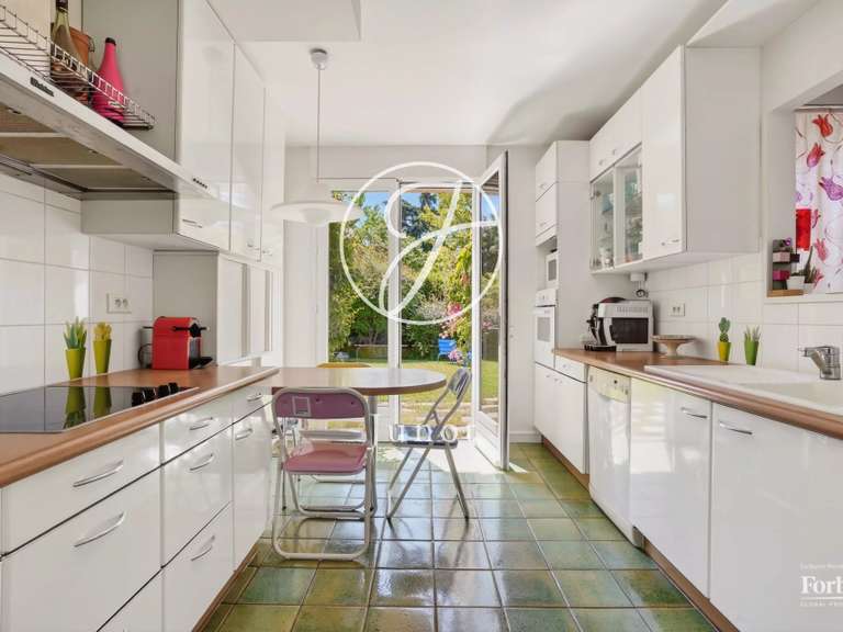 Maison Croissy-sur-Seine - 4 chambres - 151m²