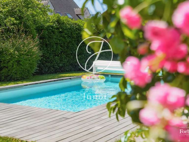 Maison Croissy-sur-Seine - 4 chambres - 151m²