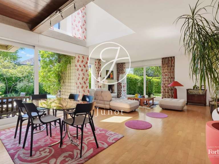 Maison Croissy-sur-Seine - 4 chambres - 151m²