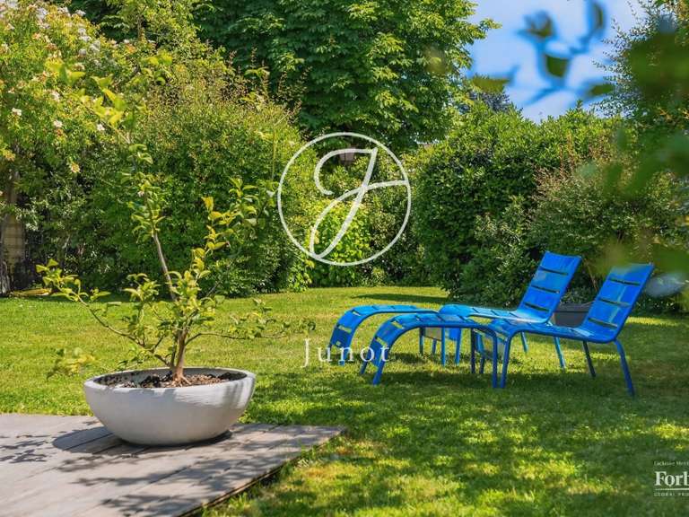 Maison Croissy-sur-Seine - 4 chambres - 151m²