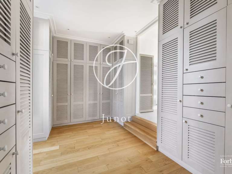 Maison Croissy-sur-Seine - 5 chambres - 502m²
