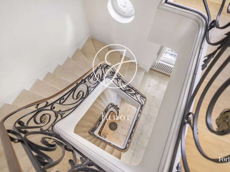 Maison Croissy-sur-Seine - 5 chambres - 502m²