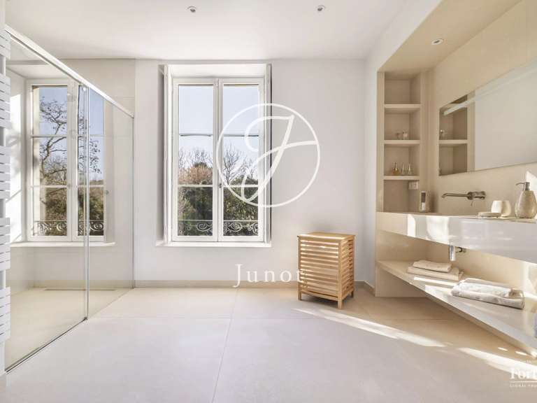 Maison Croissy-sur-Seine - 5 chambres - 502m²