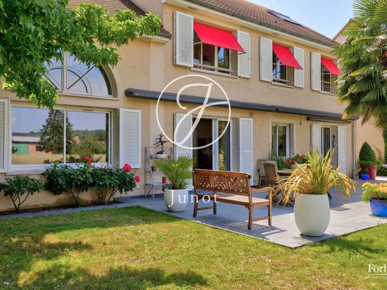 Maison Croissy-sur-Seine - 5 chambres - 242m²