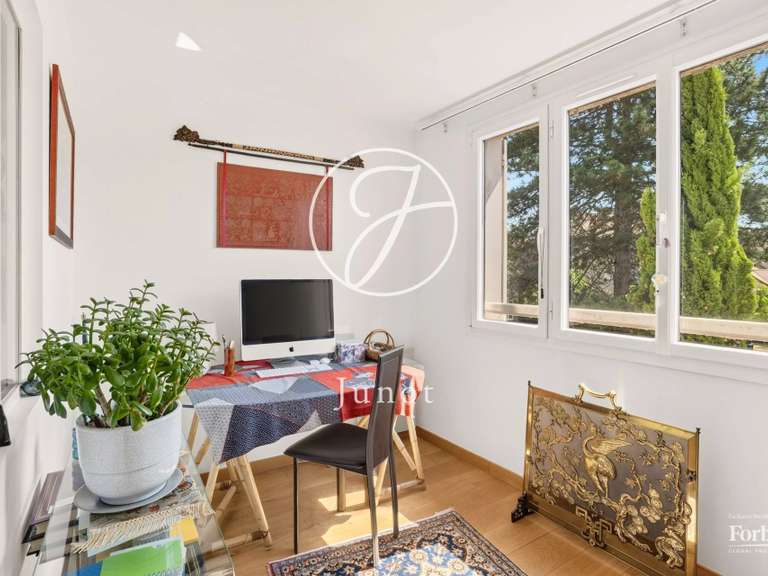 Maison Croissy-sur-Seine - 5 chambres - 242m²