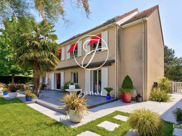 Maison Croissy-sur-Seine - 5 chambres - 242m²