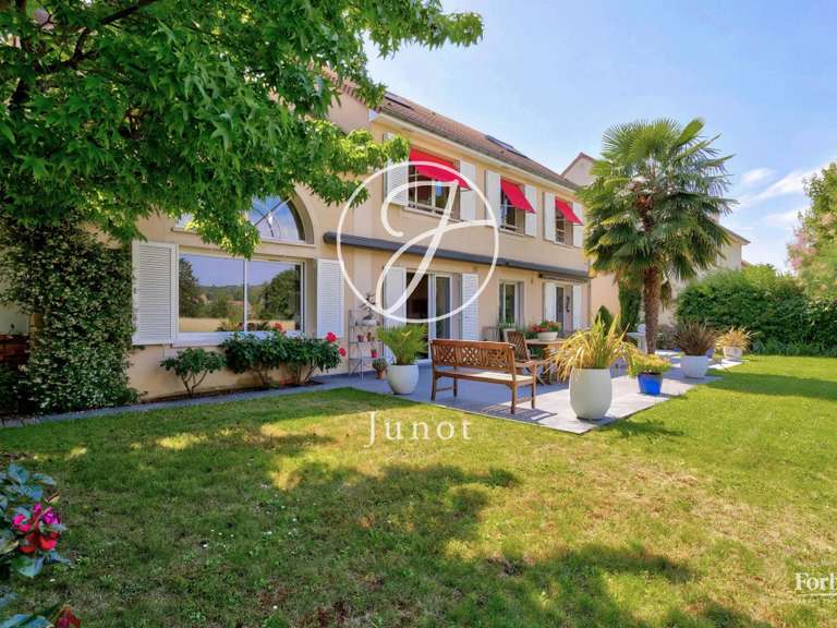Maison Croissy-sur-Seine - 5 chambres - 242m²