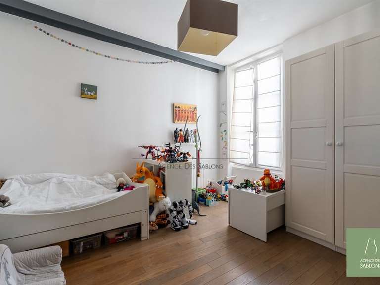 Maison Croissy-sur-Seine - 5 chambres - 205m²