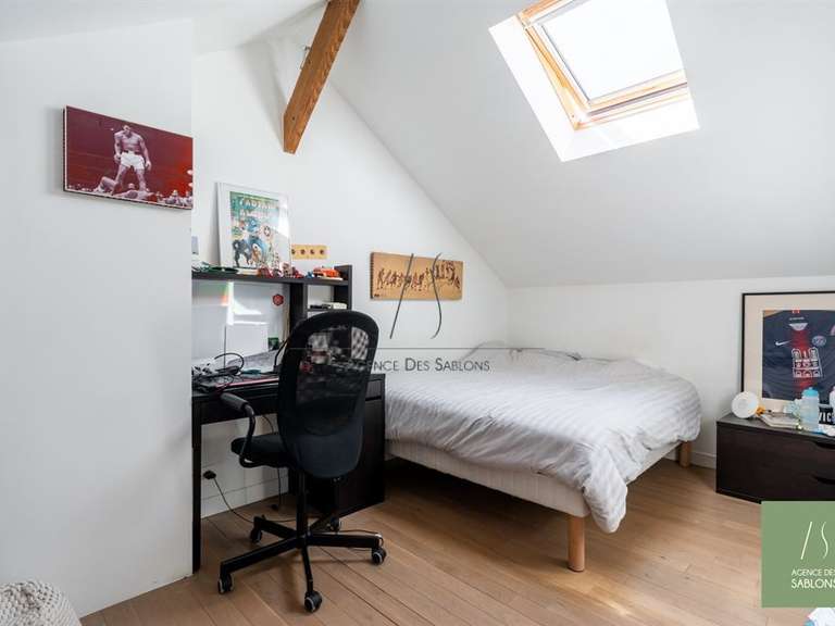 Maison Croissy-sur-Seine - 5 chambres - 205m²