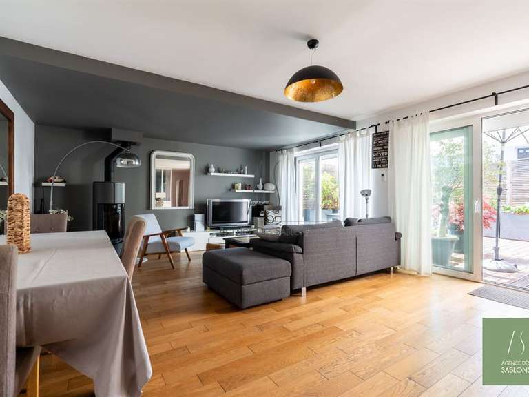 Maison Croissy-sur-Seine - 5 chambres - 205m²