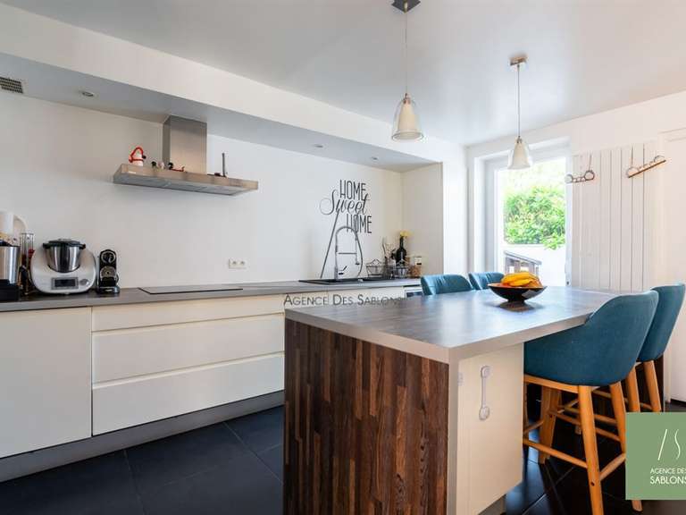 Maison Croissy-sur-Seine - 5 chambres - 205m²