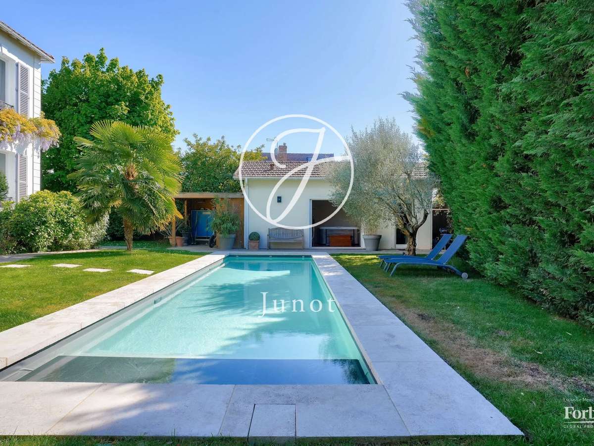 House Croissy-sur-Seine