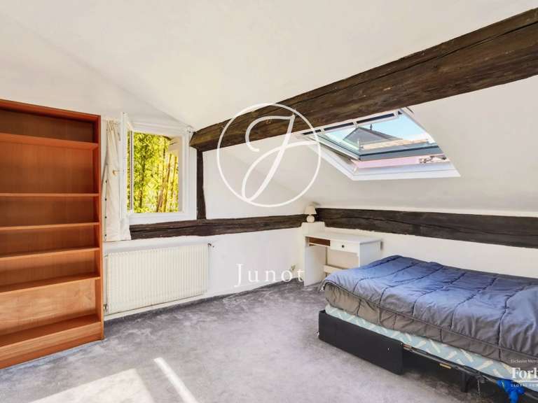 Maison Croissy-sur-Seine - 5 chambres - 223m²
