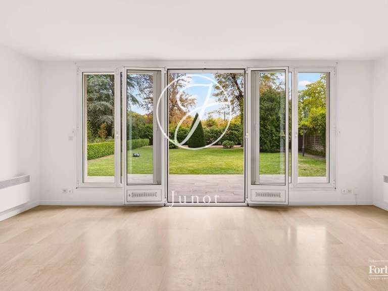 Maison Croissy-sur-Seine - 4 chambres - 274m²