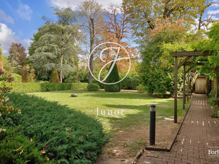 Maison Croissy-sur-Seine - 4 chambres - 274m²