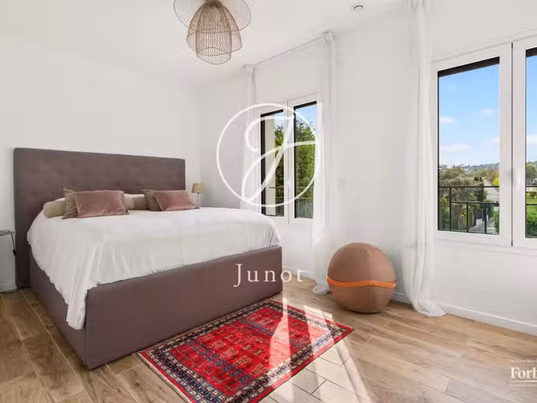 Maison Croissy-sur-Seine - 3 chambres - 119m²