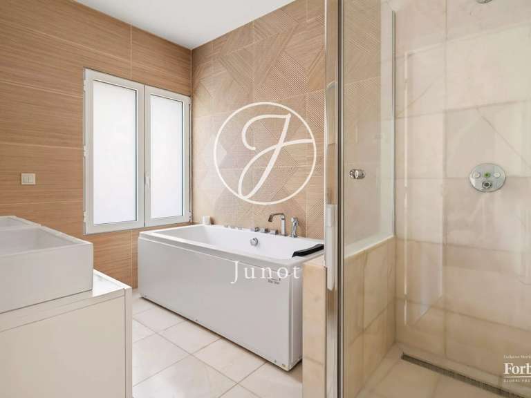 Maison Croissy-sur-Seine - 3 chambres - 119m²