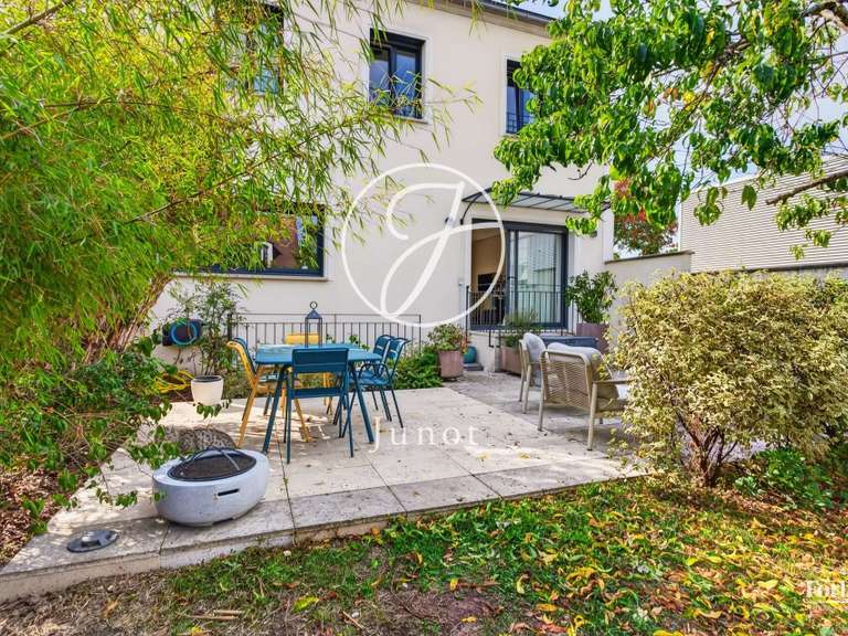 Maison Croissy-sur-Seine - 3 chambres - 119m²