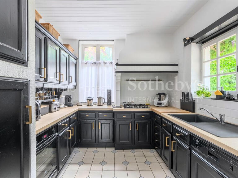 Maison Croix - 5 chambres - 220m²