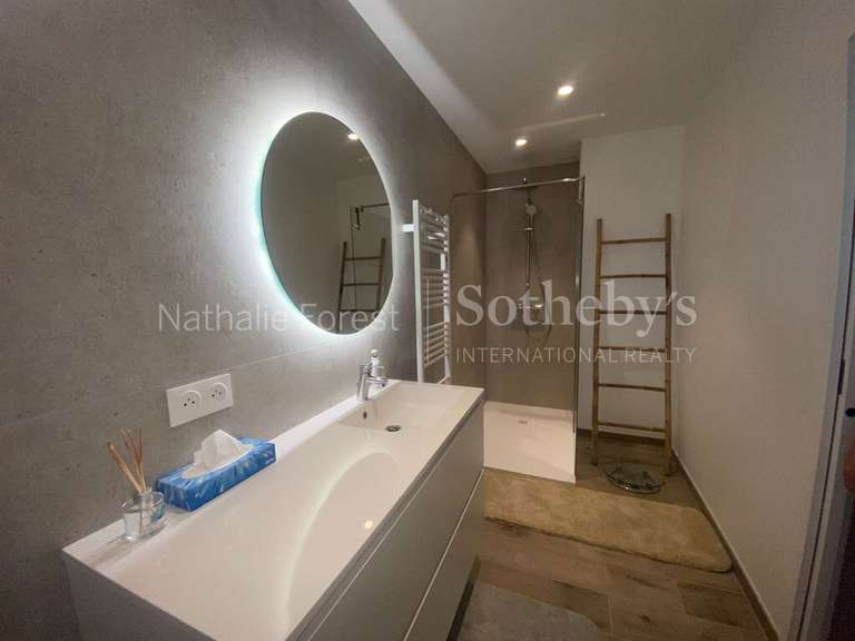 Maison Croix - 4 chambres - 232m²