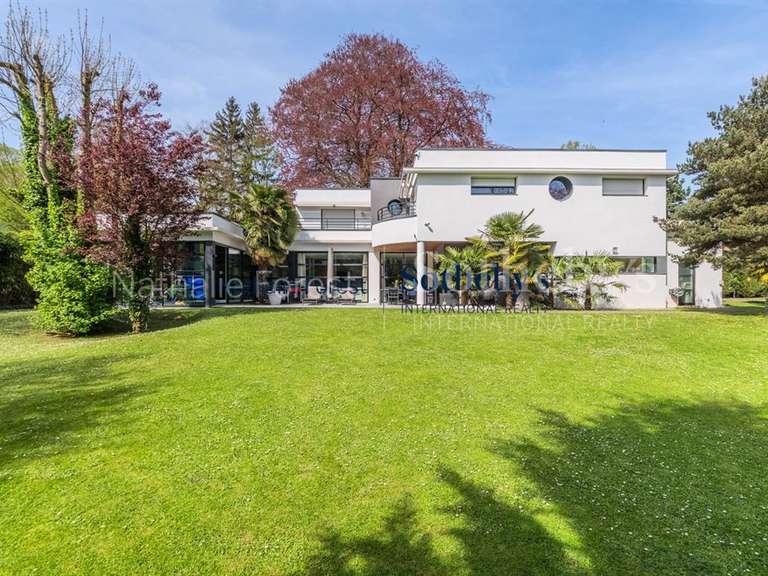 Maison Croix - 5 chambres - 400m²