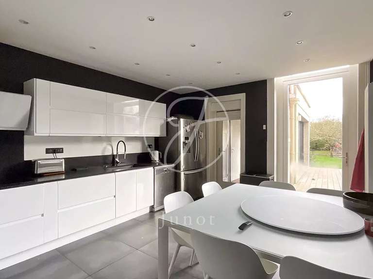 Maison Croix - 6 chambres - 400m²