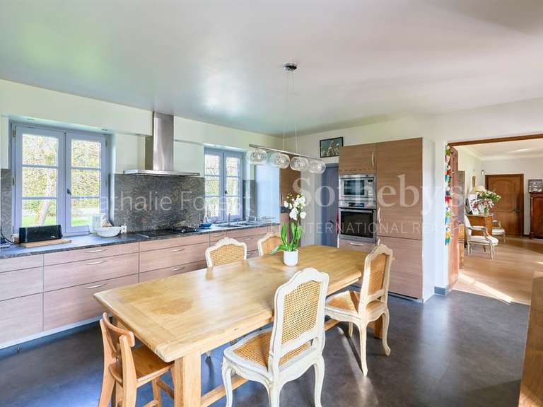 Maison Croix - 5 chambres - 224m²