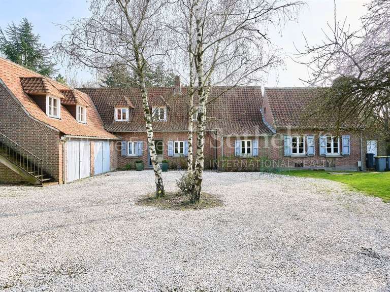 Maison Croix - 5 chambres - 224m²