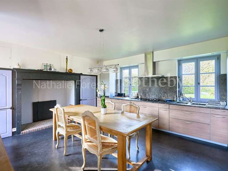 Maison Croix - 5 chambres - 224m²