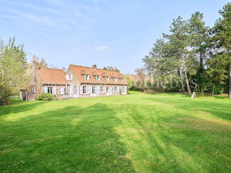 Maison Croix - 5 chambres - 224m²