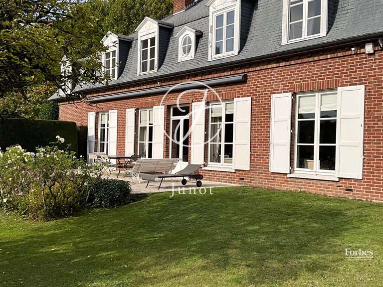 Maison Croix - 6 chambres - 269m²