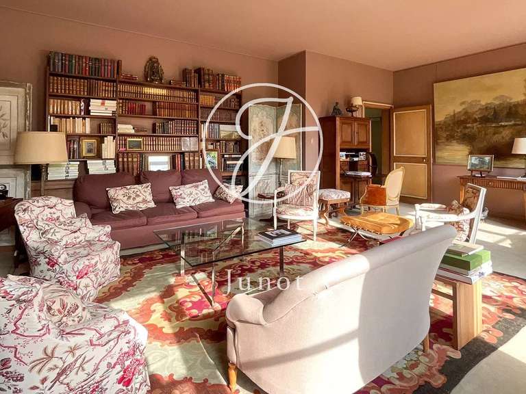 Maison Croix - 6 chambres - 269m²