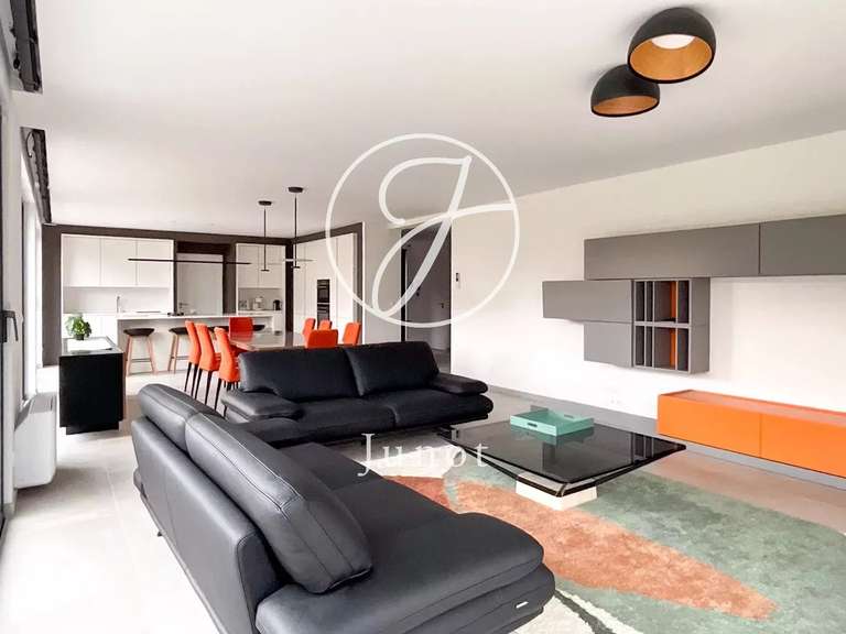 Maison Croix - 4 chambres - 258m²