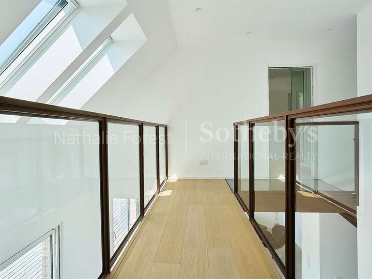 Maison Croix - 1 chambre - 310m²
