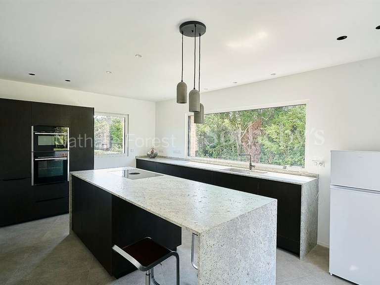 Maison Croix - 1 chambre - 310m²