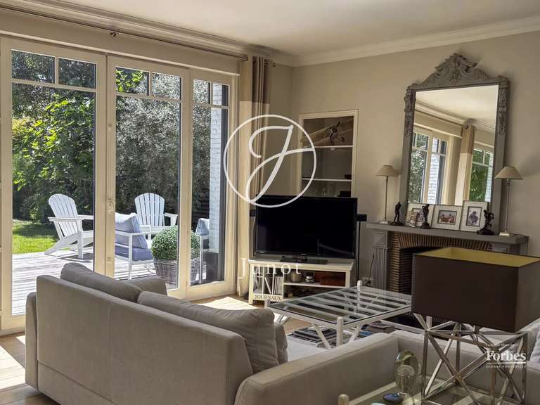 Maison Croix - 5 chambres - 221m²