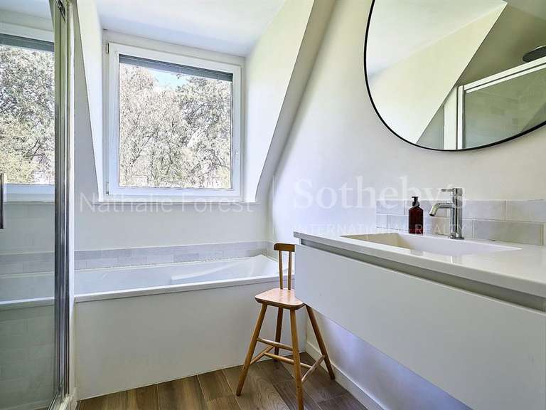 Maison Croix - 5 chambres - 254m²