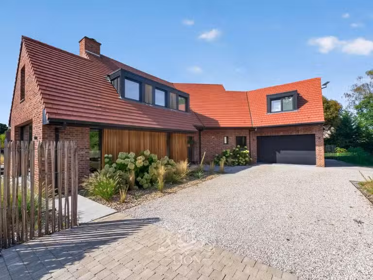 Maison Croix - 5 chambres - 273m²
