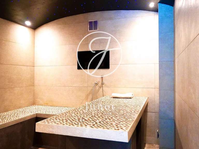 Villa Croix - 5 chambres - 400m²